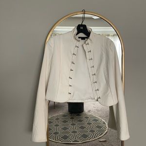 Theory white latch short blazer